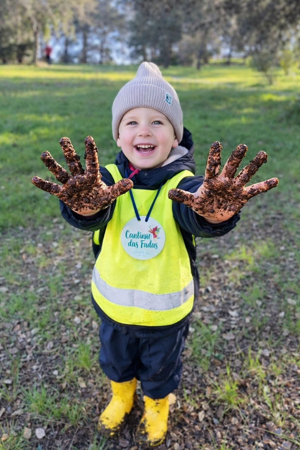 Aluno na escola da floresta